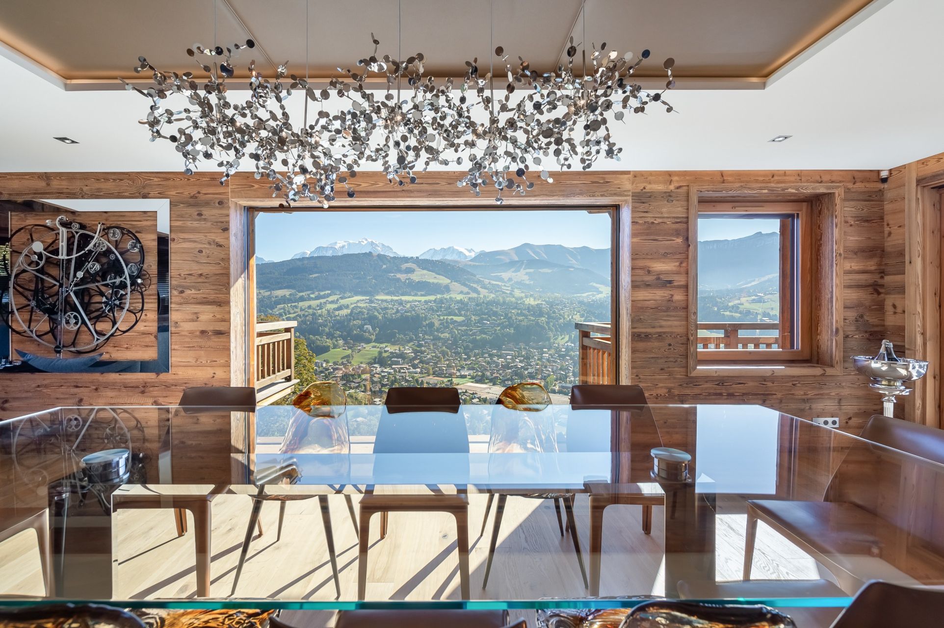 luxury chalet 10 Rooms for sale on MEGEVE (74120)