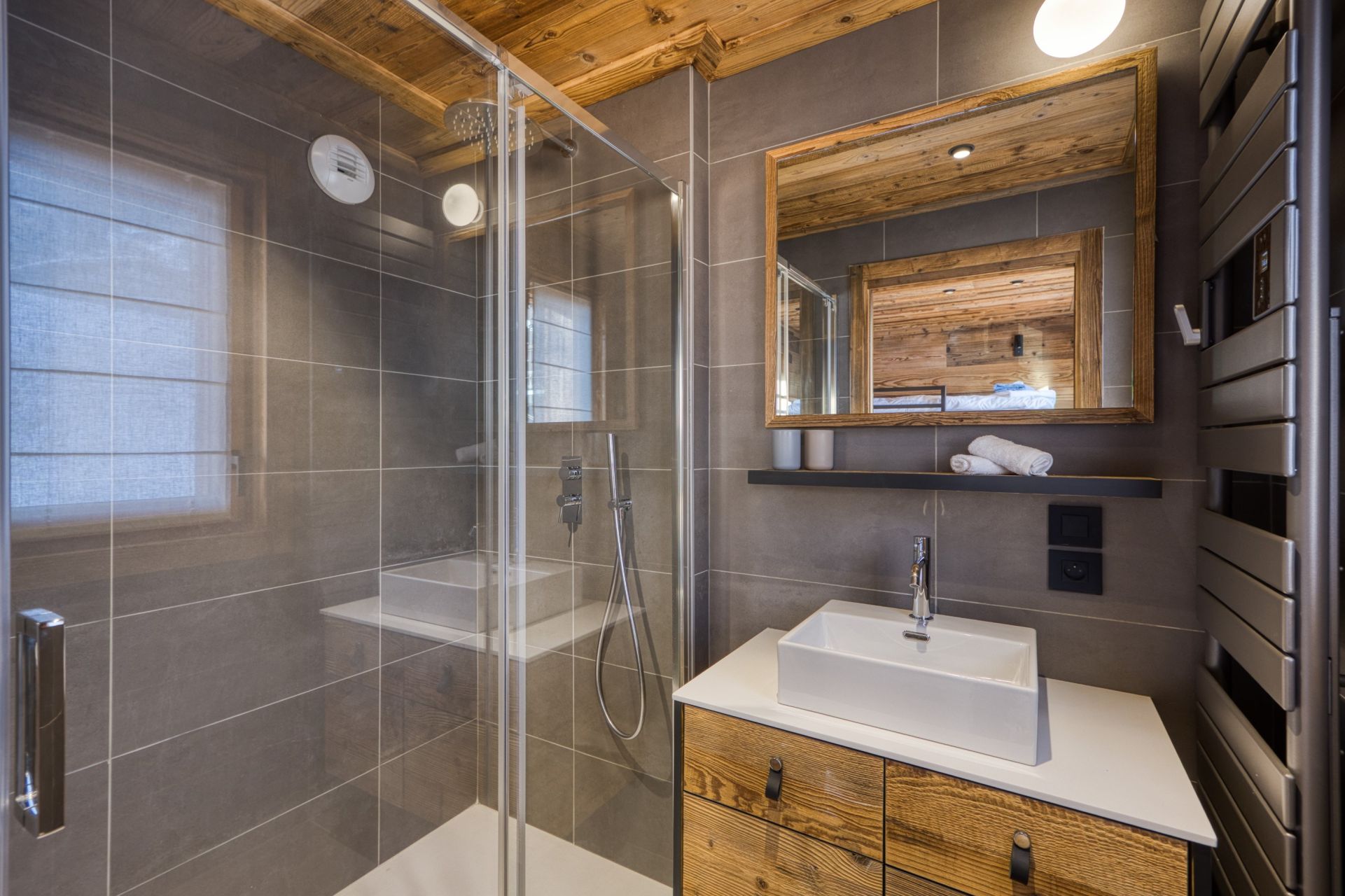 luxury apartment 4 Rooms for sale on MEGEVE (74120)