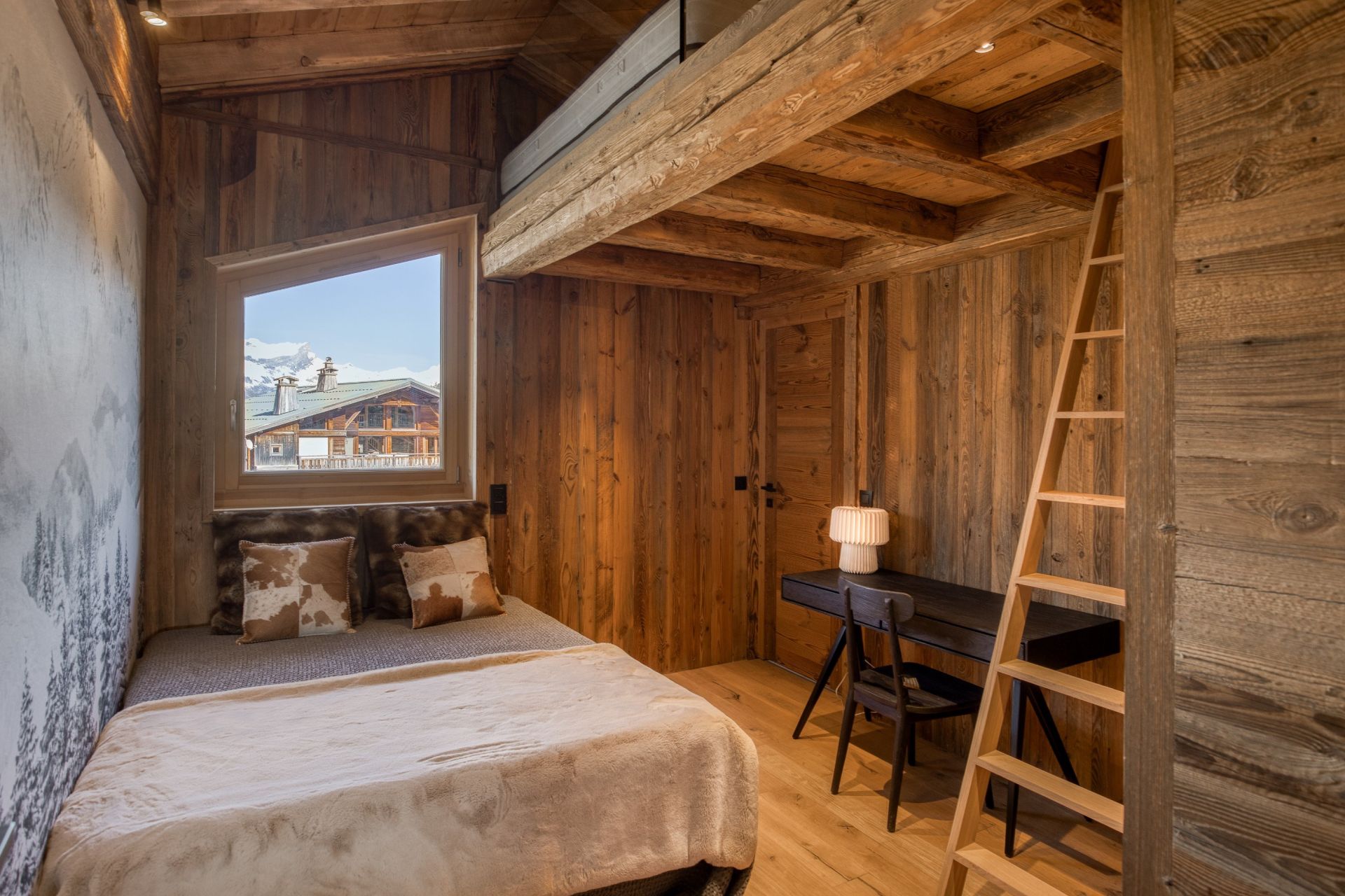 luxury apartment 5 Rooms for seasonal rent on MEGEVE (74120)
