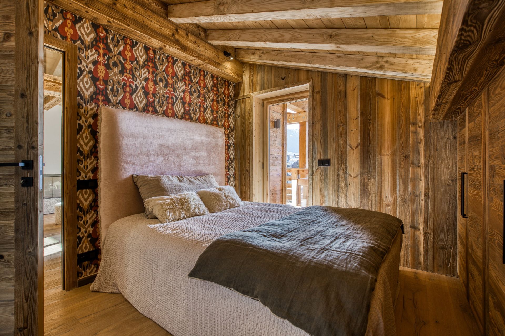 luxury apartment 5 Rooms for seasonal rent on MEGEVE (74120)
