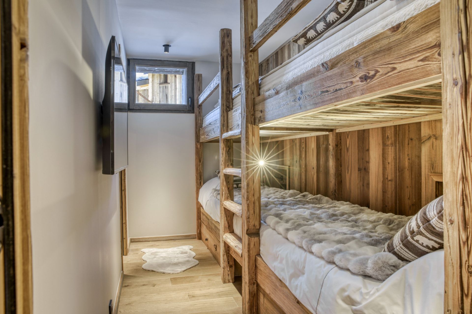 chalet de luxe 8 Pièces en location saisonnière sur MEGEVE (74120)