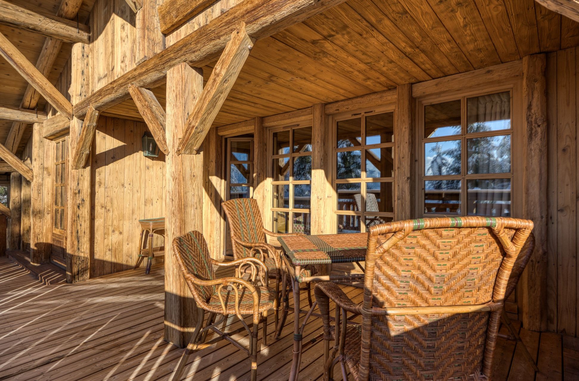 luxury chalet 16 Rooms for seasonal rent on MEGEVE (74120)