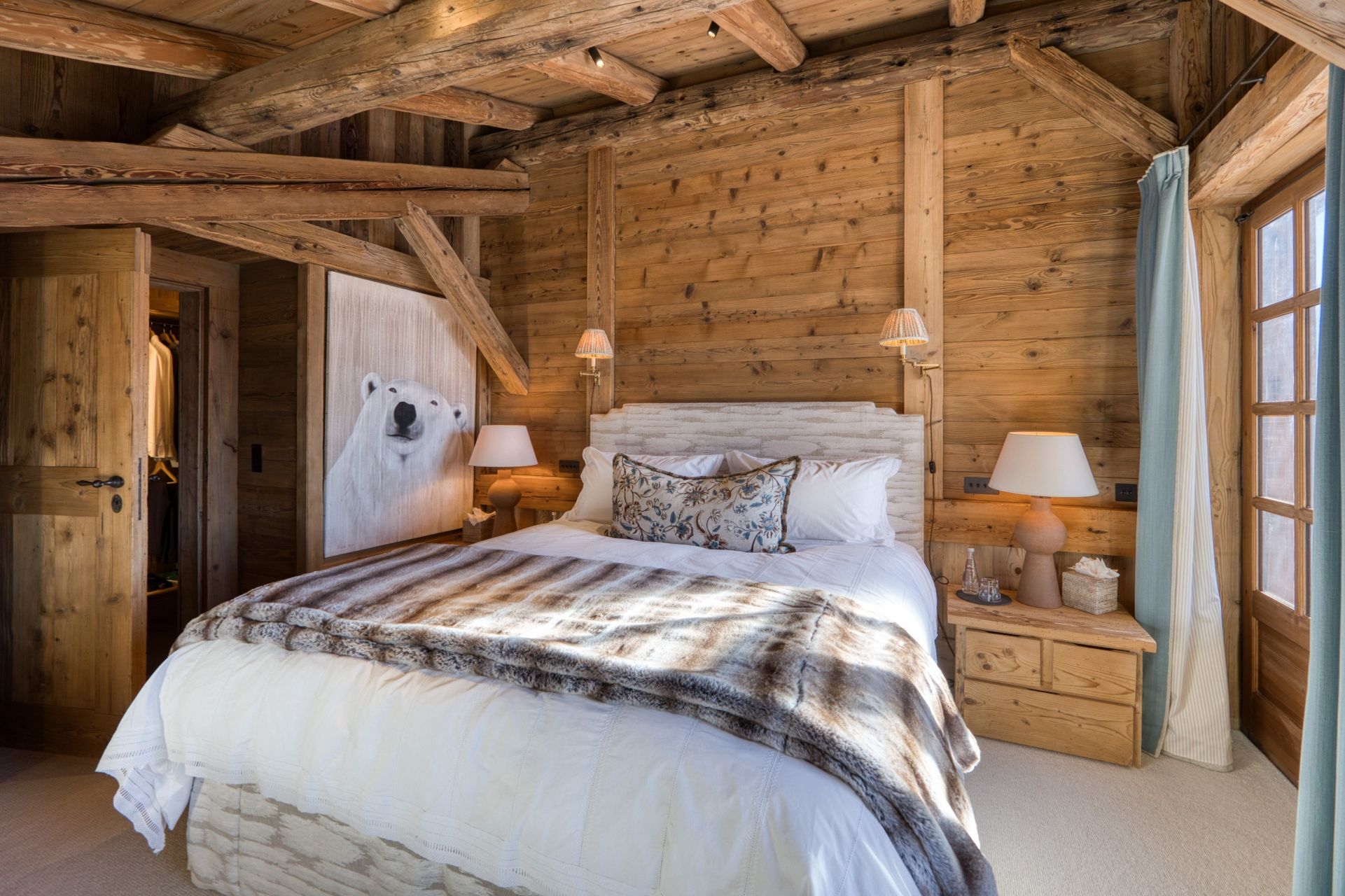 luxury chalet 16 Rooms for seasonal rent on MEGEVE (74120)