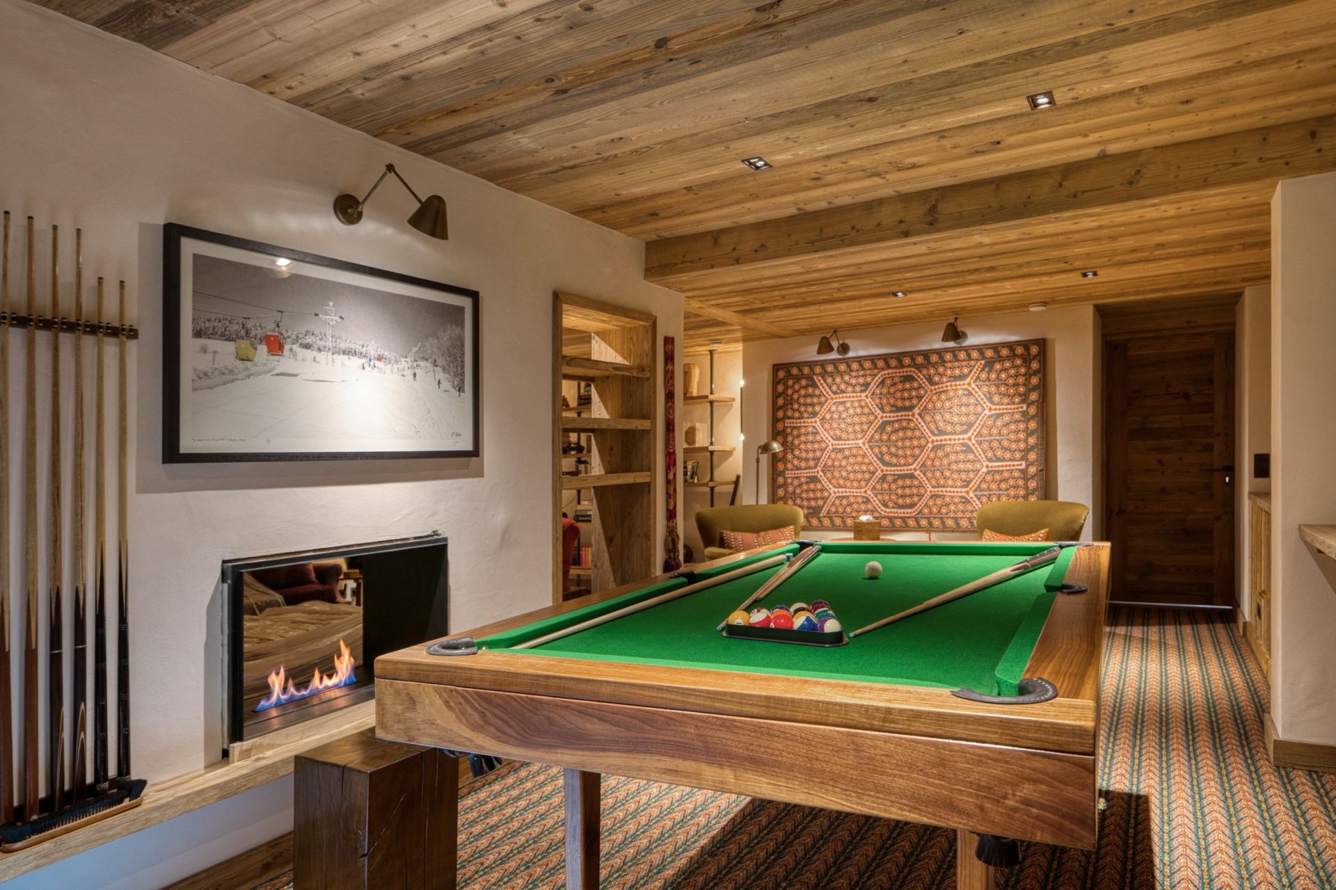 luxury chalet 16 Rooms for seasonal rent on MEGEVE (74120)