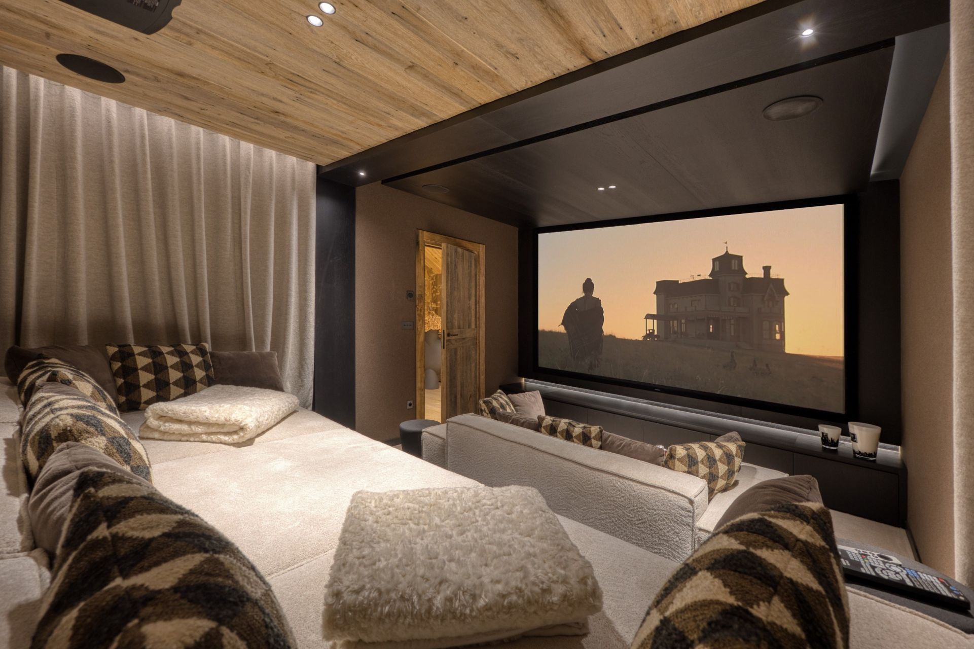 chalet de luxe 11 Pièces en location saisonnière sur MEGEVE (74120)