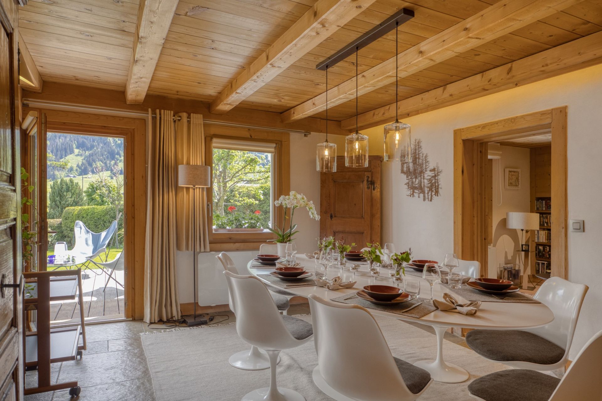 luxury farmhouse 8 Rooms for sale on PRAZ SUR ARLY (74120)
