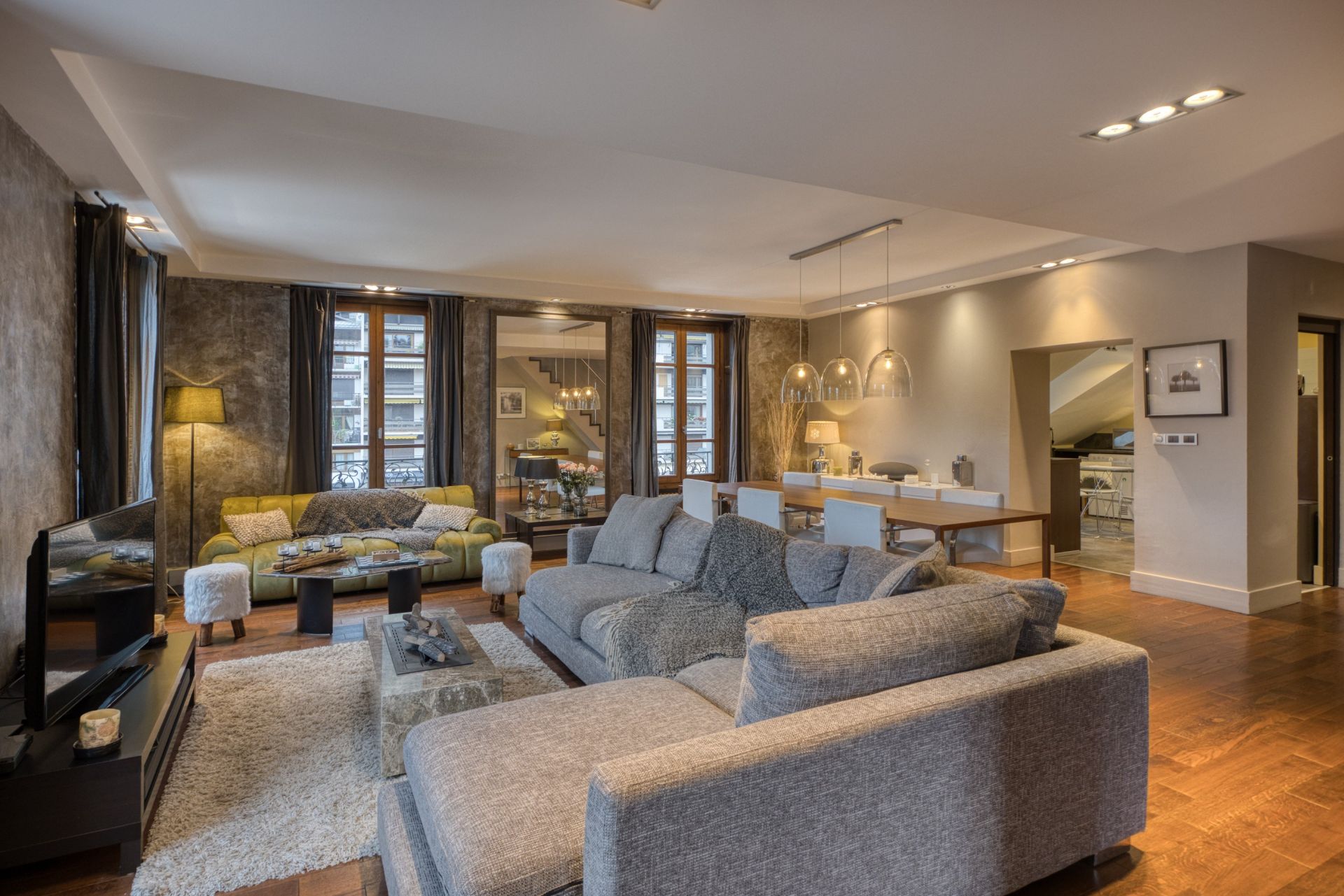 luxury duplex 6 Rooms for sale on ST GERVAIS LES BAINS (74170)