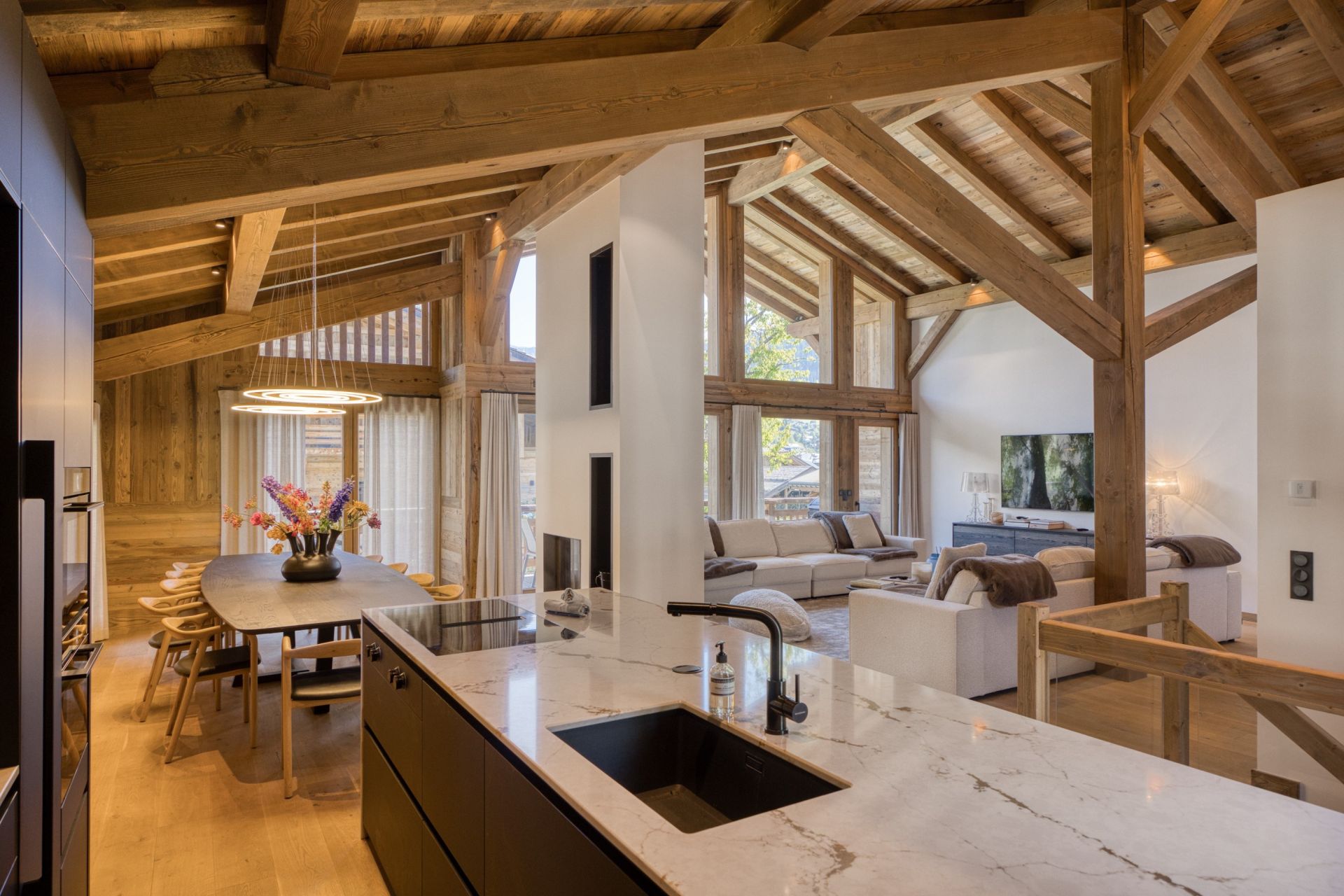 luxury chalet 7 Rooms for seasonal rent on MEGEVE (74120)
