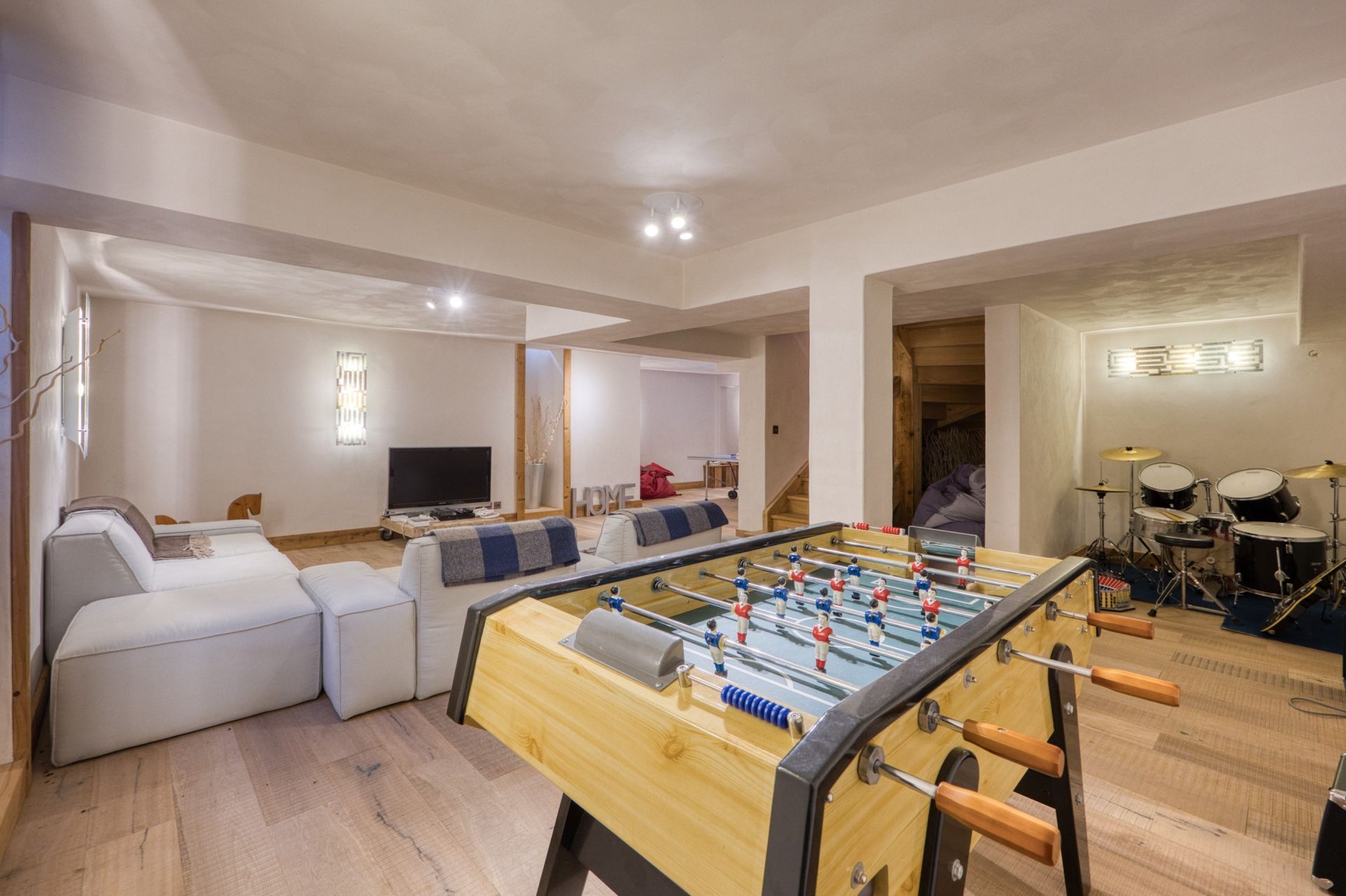 luxury chalet 7 Rooms for sale on MEGEVE (74120)
