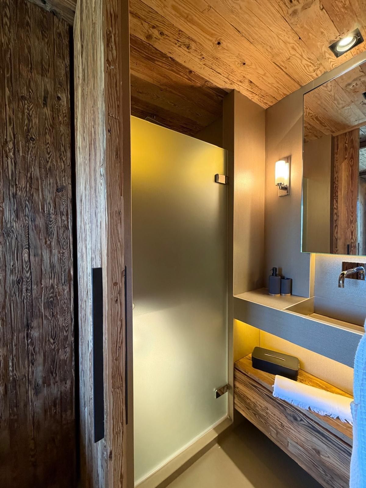 luxury apartment 4 Rooms for seasonal rent on MEGEVE (74120)